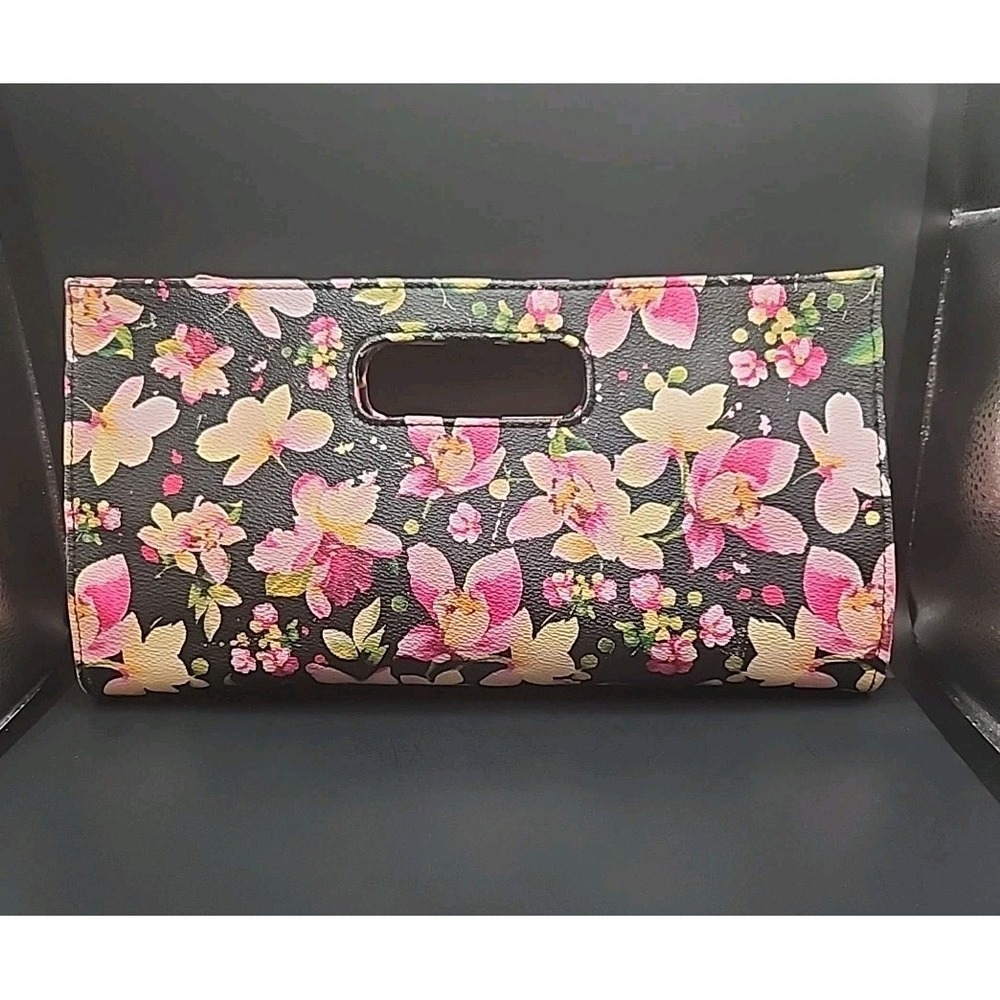 7" X 13" Black Floral Clutch Bag With Black Lining